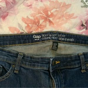 GAP size 16 Bootcut Sexy jeans GUC
